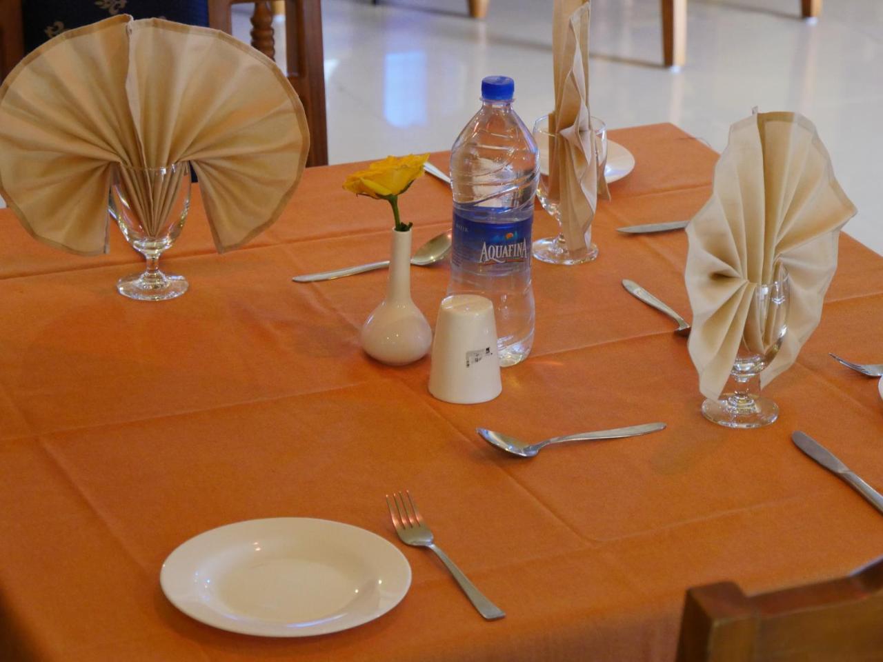 Karthika Residency Hotel Kilimanur ภายนอก รูปภาพ